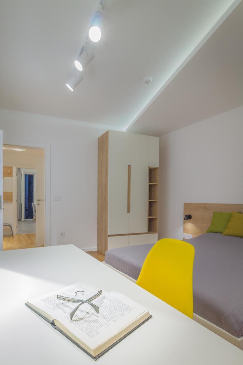 Delights Apartment Belgrado Esterno foto
