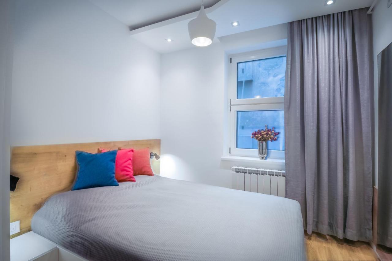 Delights Apartment Belgrado Esterno foto