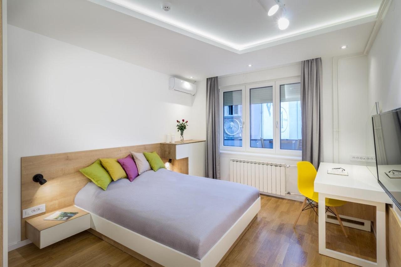 Delights Apartment Belgrado Esterno foto