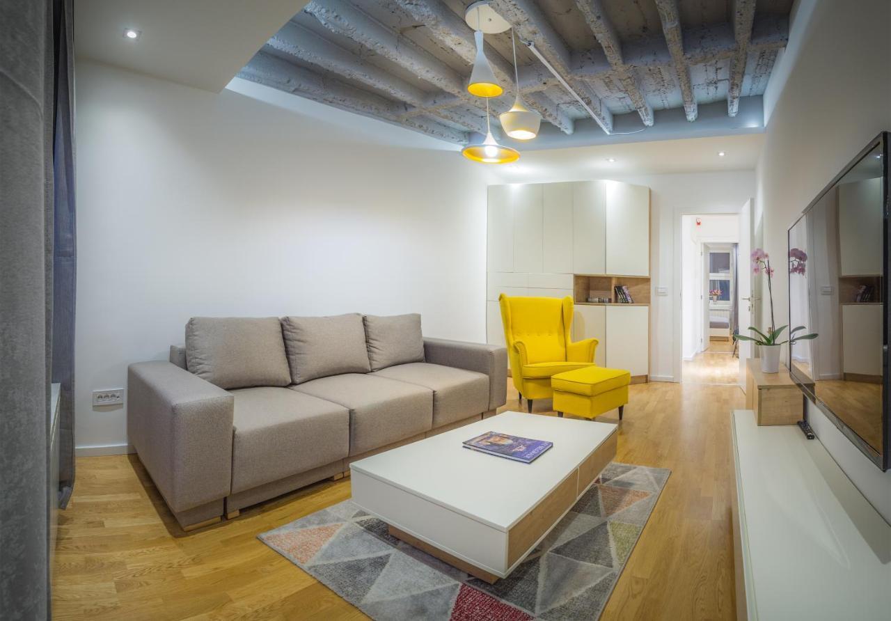 Delights Apartment Belgrado Esterno foto